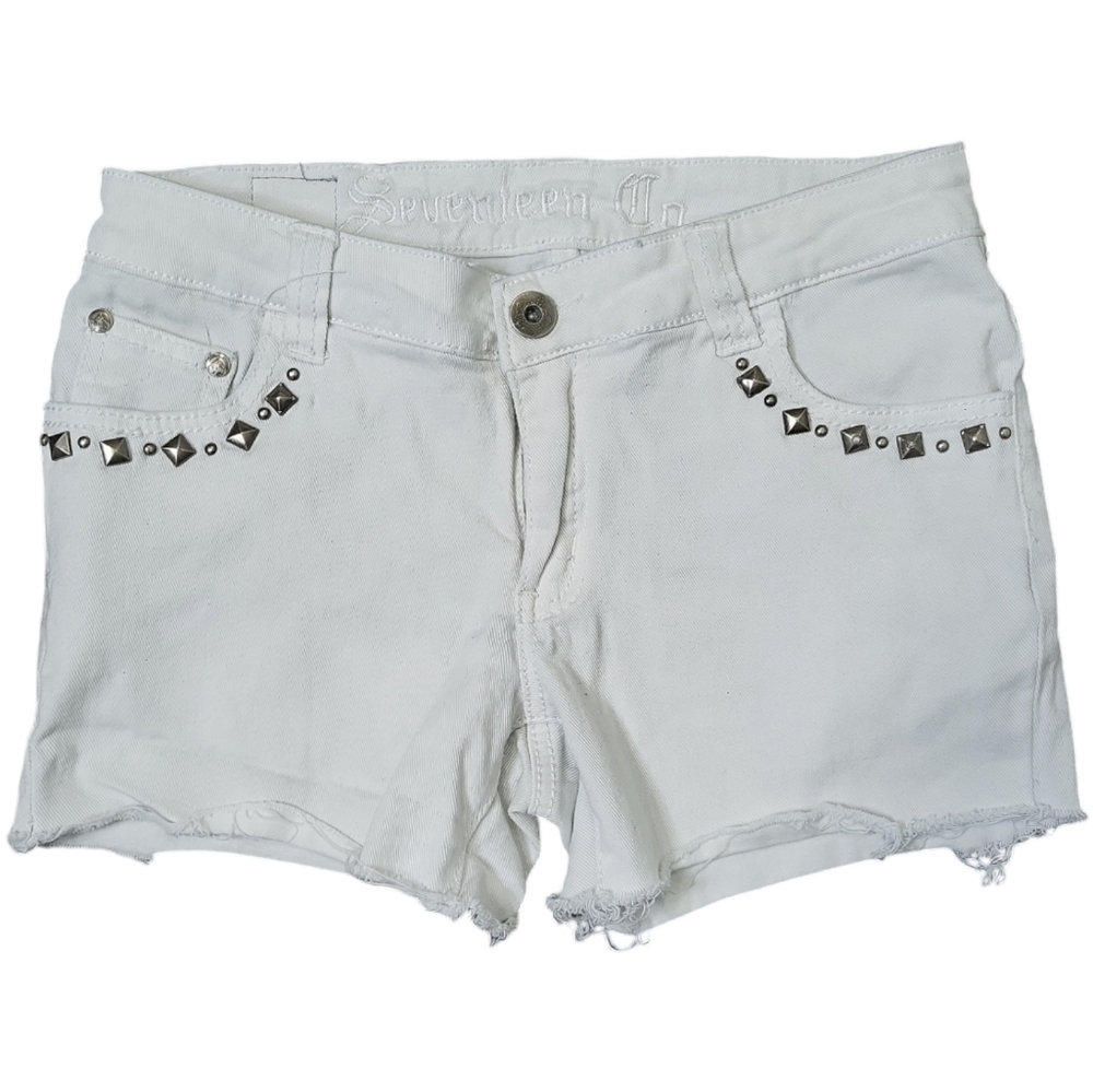 Seventeen Co Women's Shorts Size 6 Cut-off Frayed Denim Studded Light Wash